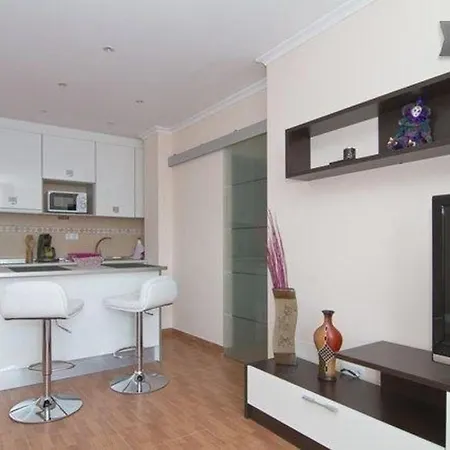 Apartment Yovalu *